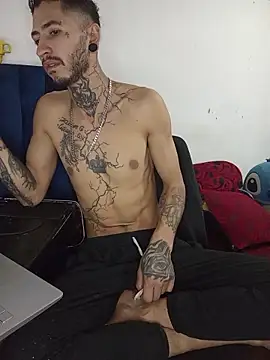 Snapshot of Tattoboy19cm chatting on 10, 7, 2026 Tattoboy19cm online show from 10, 7, 2026