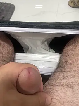 Heros2000 online show from 18, 11, 2025