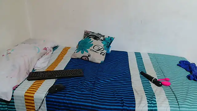 SinfullyForbiddeno7 online show from 22, 10, 2025