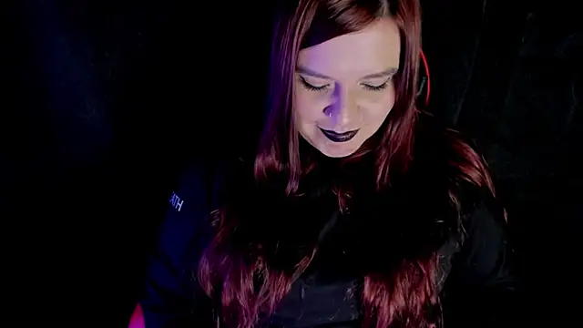 Snapshot of Moon_Dark520 chatting on 5, 2, 2026 Moon Dark520 online show from 5, 2, 2026