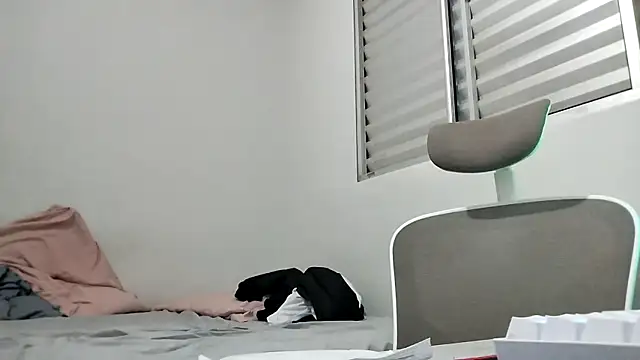 Snapshot of isabelly08ty chatting on 5, 11, 2025 isabelly08ty online show from 5, 11, 2025