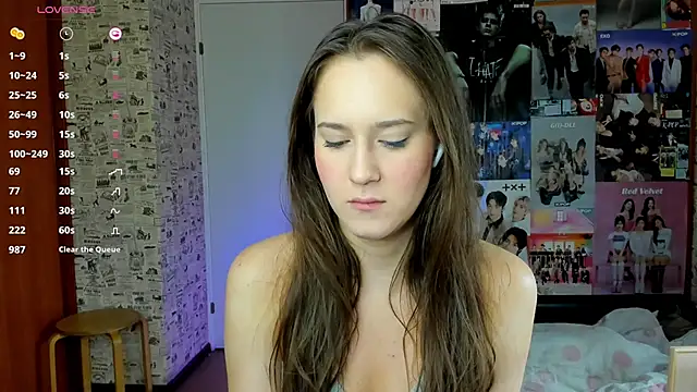 LucyRose3 online show from 26, 9, 2025