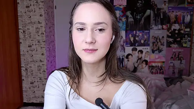 LucyRose3 online show from 16, 12, 2025