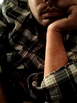 Snapshot of aarav_013 chatting on 4, 3, 2026 aarav 013 online show from 4, 3, 2026