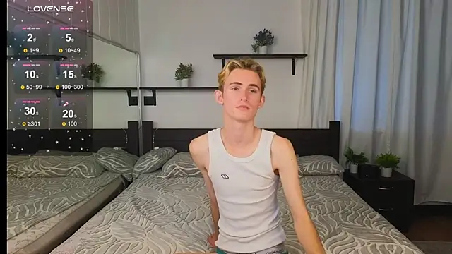 tommy XXX online show from 27, 9, 2025