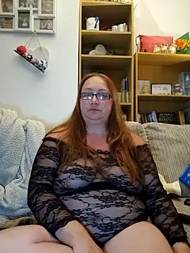 Snapshot of Luscious-LucyXX chatting on 6, 5, 2026 Luscious-LucyXX online show from 6, 5, 2026