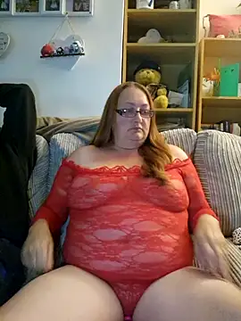 Snapshot of Luscious-LucyXX chatting on 7, 6, 2026 Luscious-LucyXX online show from 7, 6, 2026