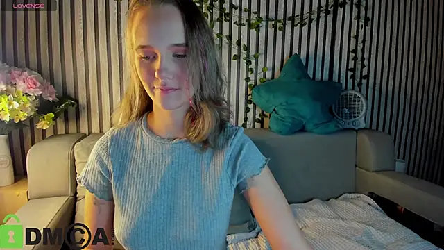 Snapshot of Casey_Sweeet chatting on 2, 12, 2025 Casey Sweeet online show from 2, 12, 2025