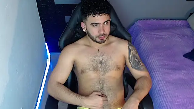 adamhairy online show from 8, 11, 2025