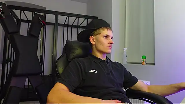 Mark Karson online show from 19, 10, 2025