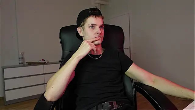 Mark Karson online show from 15, 11, 2025