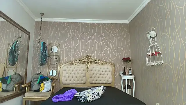 katybrownss online show from 27, 11, 2025