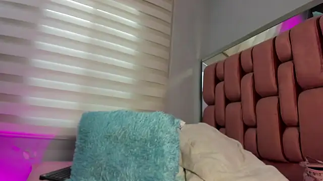  jasmine blush online show from 5, 2, 2026