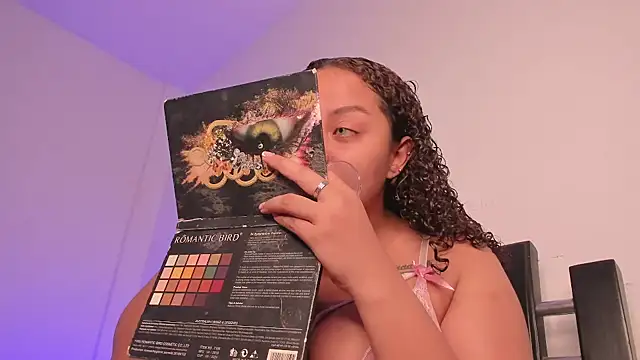 Snapshot of Nicoll_31 chatting on 25, 9, 2025 Nicoll 31 online show from 25, 9, 2025