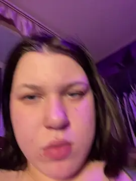 Kemeli008 online show from 6, 2, 2026