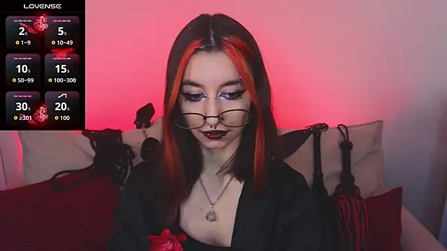 Snapshot of Mistress__Marcelline chatting on 14, 12, 2025 Mistress Marcelline online show from 14, 12, 2025