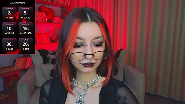 Snapshot of Mistress__Marcelline chatting on 16, 2, 2026 Mistress Marcelline online show from 16, 2, 2026