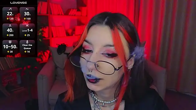 Snapshot of Mistress__Marcelline chatting on 27, 2, 2026 Mistress Marcelline online show from 27, 2, 2026