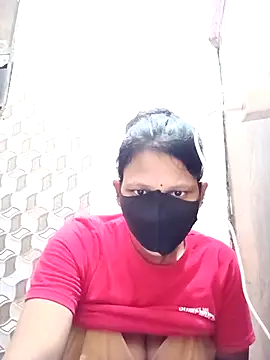 Snapshot of varnika chatting on 14, 9, 2025 varnika online show from 14, 9, 2025