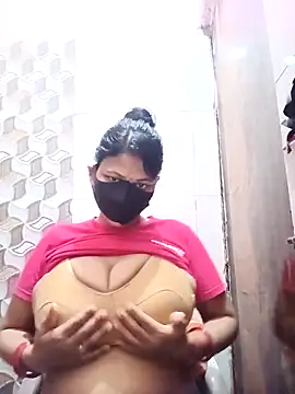 Snapshot of varnika chatting on 12, 2, 2026 varnika online show from 12, 2, 2026