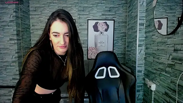 Soffi betacur b online show from 1, 10, 2025