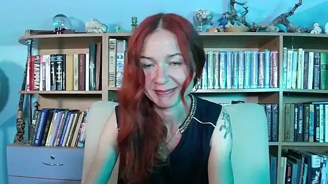 Snapshot of Foxilady357 chatting on 11, 6, 2026 Foxilady357 online show from 11, 6, 2026