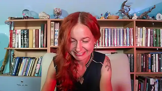 Snapshot of Foxilady357 chatting on 2, 8, 2026 Foxilady357 online show from 2, 8, 2026