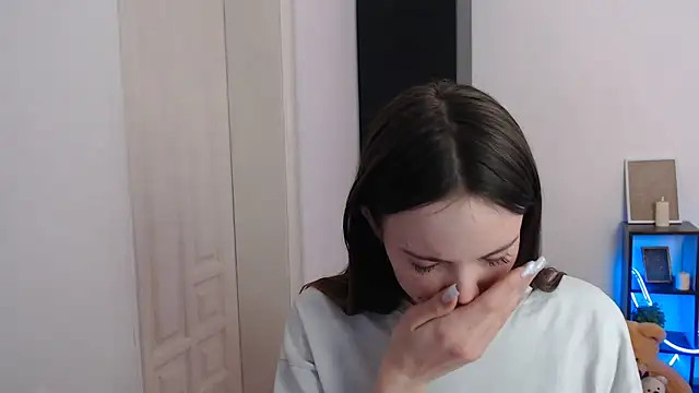 Ariella ari online show from 30, 11, 2025