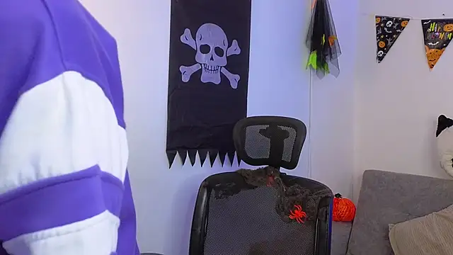 yulian vasquez online show from 25, 10, 2025