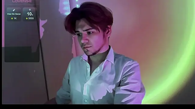 Snapshot of 1RobertTT chatting on 10, 10, 2025 1RobertTT online show from 10, 10, 2025