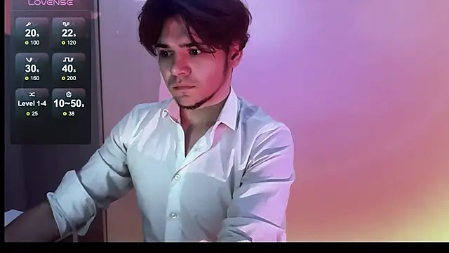 Snapshot of 1RobertTT chatting on 28, 10, 2025 1RobertTT online show from 28, 10, 2025