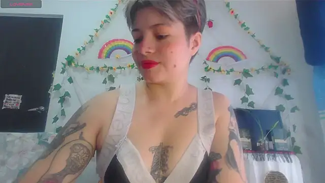 Snapshot of Mitsuha_gate chatting on 15, 1, 2026 Mitsuha gate online show from 15, 1, 2026