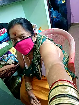 Snapshot of amuthasree chatting on 13, 9, 2025 amuthasree online show from 13, 9, 2025