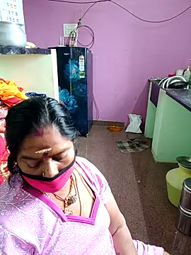 Snapshot of amuthasree chatting on 1, 10, 2025 amuthasree online show from 1, 10, 2025
