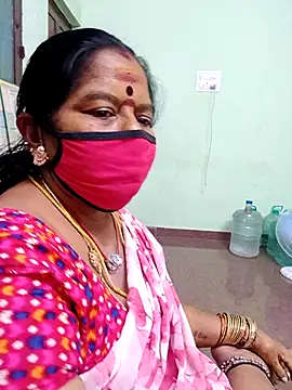 Snapshot of amuthasree chatting on 7, 10, 2025 amuthasree online show from 7, 10, 2025
