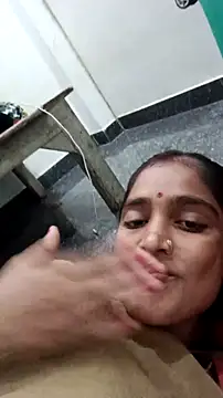 Guriya0076 online show from 8, 9, 2025