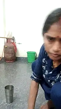 Guriya0076 online show from 3, 11, 2025