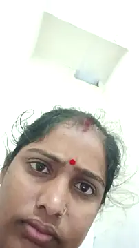 Snapshot of Guriya0076 chatting on 2, 5, 2026 Guriya0076 online show from 2, 5, 2026