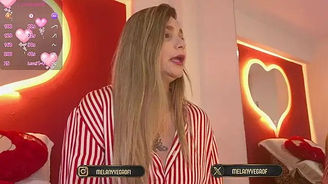 Snapshot of MelanyVegas chatting on 8, 11, 2025 MelanyVegas online show from 8, 11, 2025