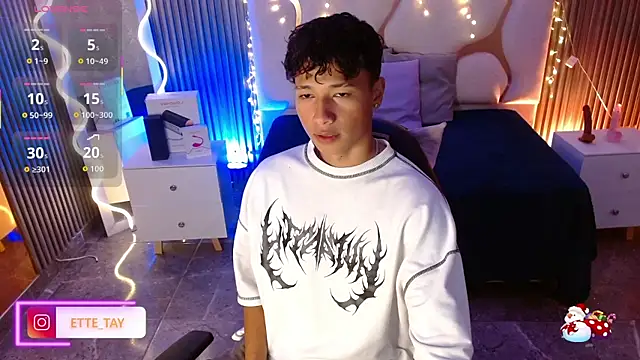 Snapshot of Ette_tay chatting on 22, 12, 2025 Ette tay online show from 22, 12, 2025