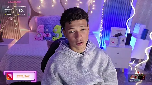 Snapshot of Ette_tay chatting on 6, 1, 2026 Ette tay online show from 6, 1, 2026