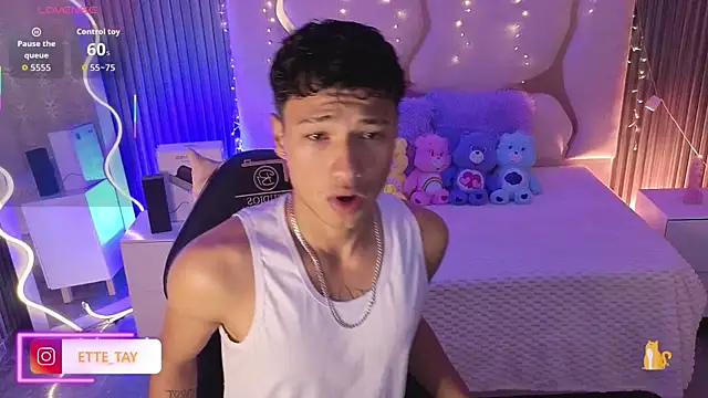 Snapshot of Ette_tay chatting on 10, 1, 2026 Ette tay online show from 10, 1, 2026