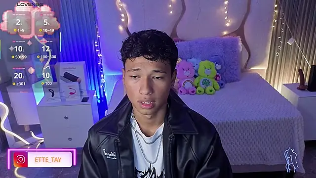 Snapshot of Ette_tay chatting on 6, 2, 2026 Ette tay online show from 6, 2, 2026