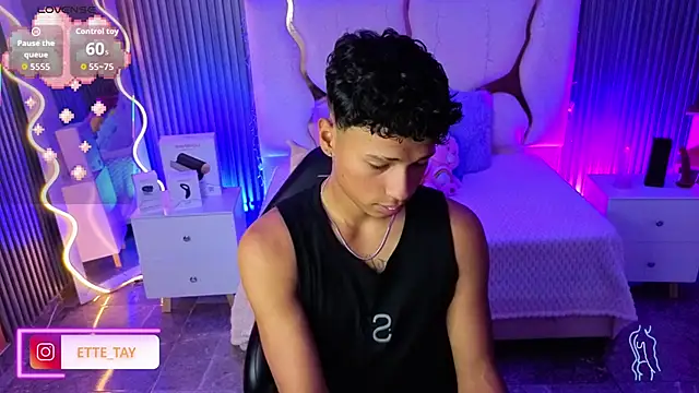 Snapshot of Ette_tay chatting on 3, 3, 2026 Ette tay online show from 3, 3, 2026