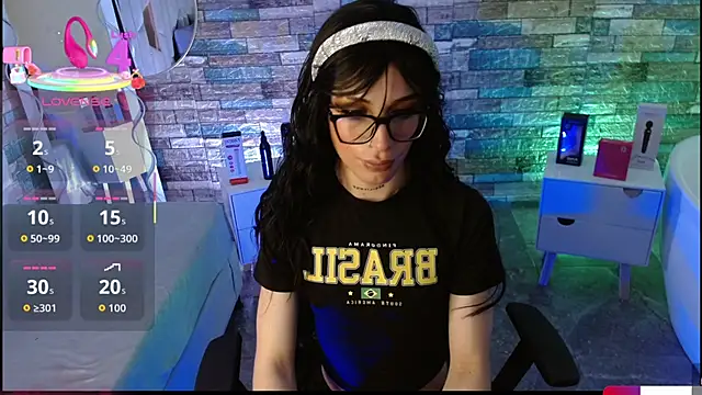 boyfox tay online show from 5, 10, 2025