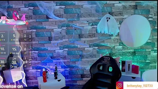 boyfox tay online show from 18, 10, 2025