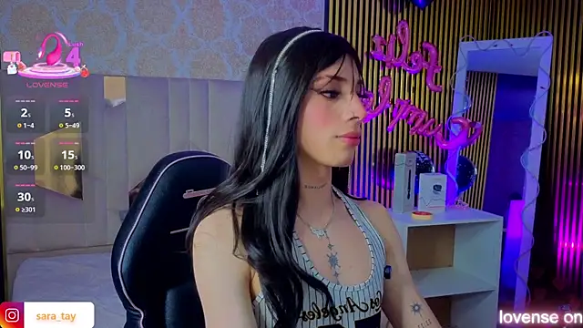 Snapshot of boyfox_tay chatting on 27, 6, 2026 boyfox tay online show from 27, 6, 2026