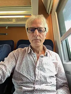 Snapshot of SexyLeon8 chatting on 23, 9, 2025 SexyLeon8 online show from 23, 9, 2025