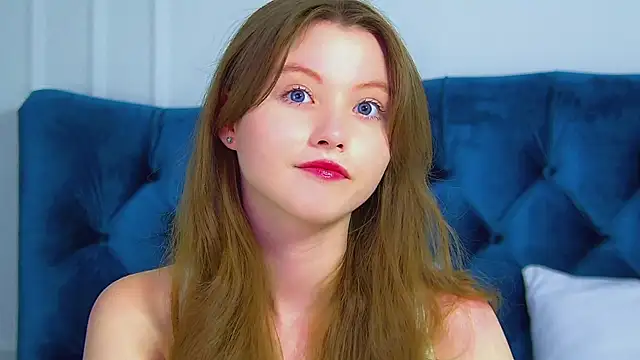 KeiraAsti online show from 17, 9, 2025