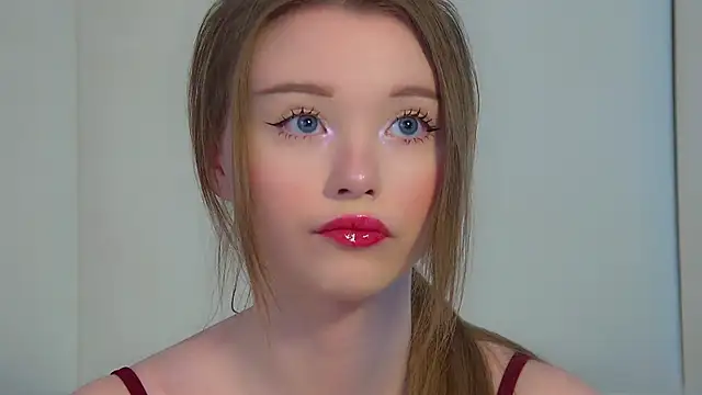 Snapshot of KeiraAsti chatting on 7, 5, 2026 KeiraAsti online show from 7, 5, 2026